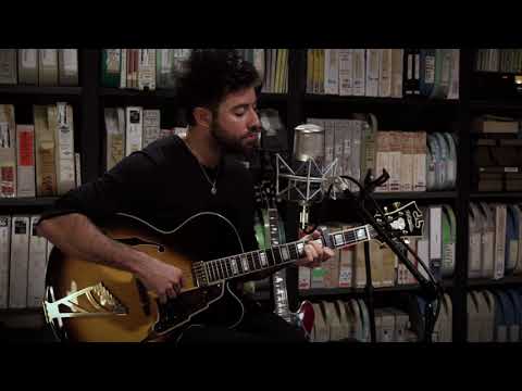 Home (live) - Bruno Major