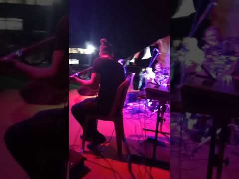 Rumeli Ekrem konseri -Mavi mavi-