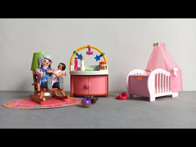 Vídeo relacionado con PLAYMOBIL Dollhouse 70210 Habitación del Bebé, A Partir de 4 años
