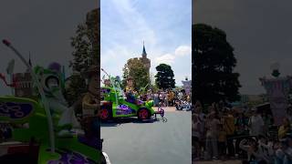 Disney parade #disneyland #tokyo #japan# #travel #nepal #australiadiaries