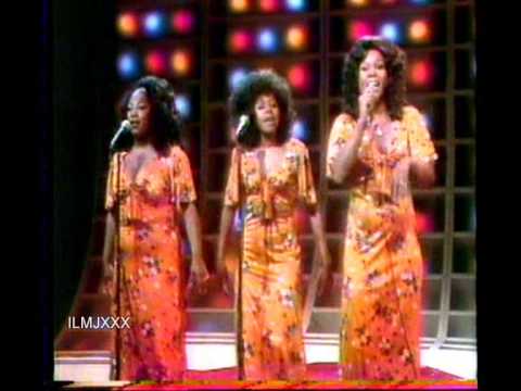 THE SHIRELLES - TONIGHT'S THE NIGHT (LIVE VIDEO FOOTAGE 1973)