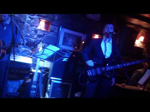 Badboys - Put Your Hands Up