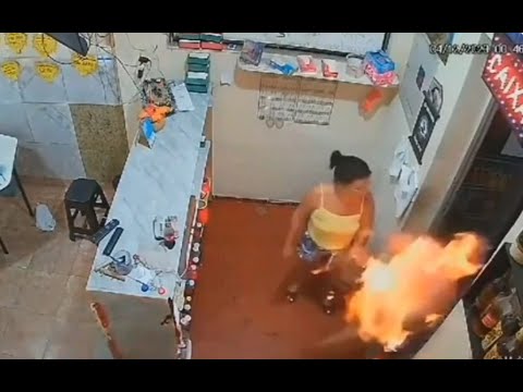 Mujer prende fuego a su esposo en medio de una discusión