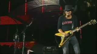 Bon Jovi - Undivided (live at Giants Stadium 2003)