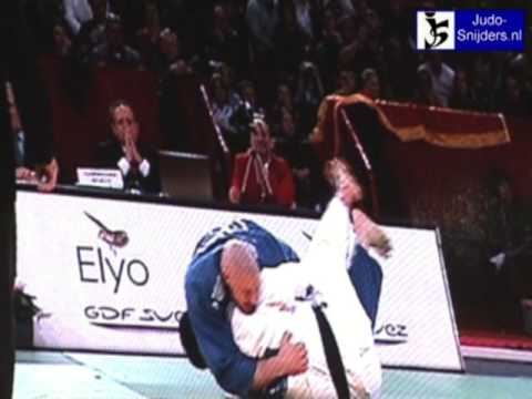 Judo 2009 Paris: Mikhaylin (RUS) - Kim (KOR) [+100kg].