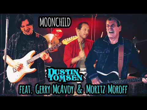 Dustin Tomsen feat. Gerry McAvoy & Moritz Moroff - "Moonchild" (Official Video)