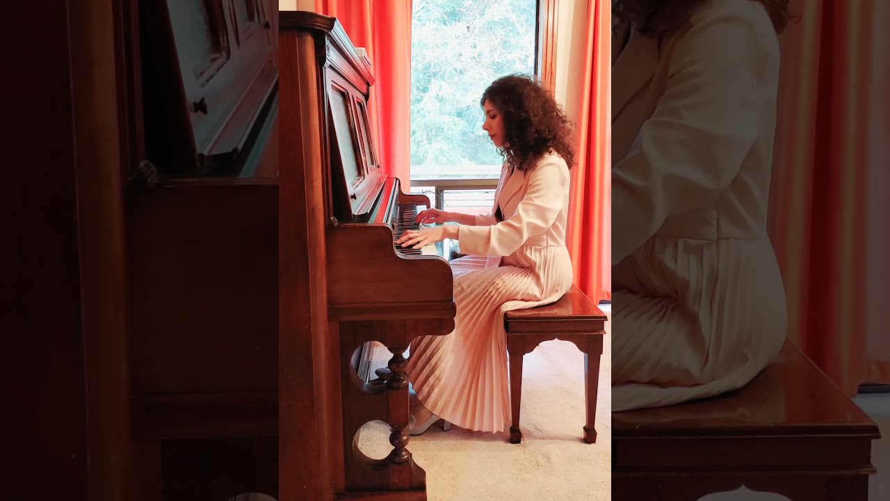 Promotional video thumbnail 5 for Live piano performance by Kristina