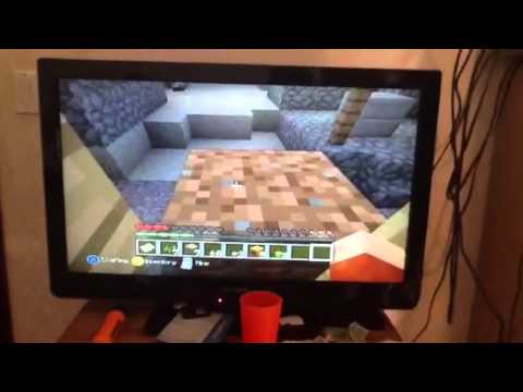 Noob Plays Minecraft (Xbox 360 Edition)