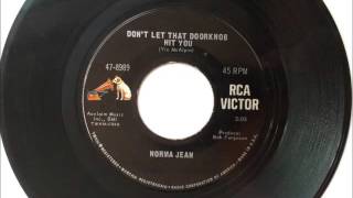 Don't Let That Doorknob Hit You , Norma Jean , 1966 Vinyl 45RPM