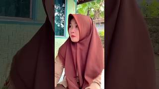Download lagu Tangan nya terluka #shorts #viral mp3 Download lagu Tangan nya terluka #shorts #viral mp3