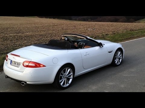 Jaguar XK convertible cabriolet driving with Thomas & Moritz - Autogefühl Autoblog