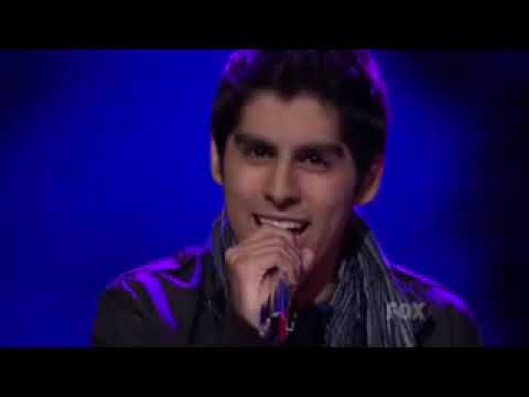 American Idol Season 9, Episode 14, Top 12 Male Perform