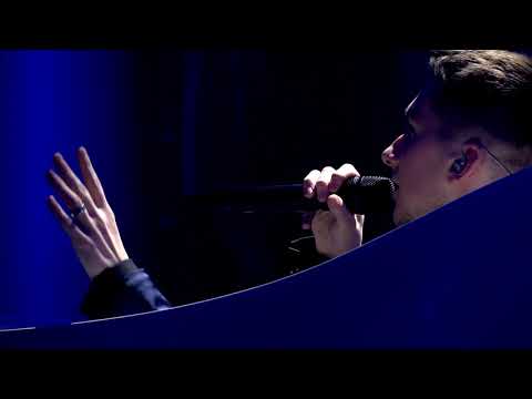 ADEN RAY - “Everybody's Dressed"