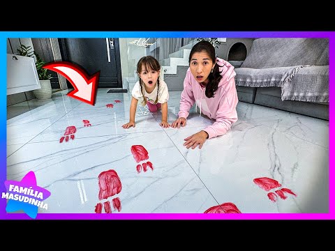 WE FOUND RED FOOTPRINTS IN OUR HOUSE ★ MASUDINHA FAMILY ★