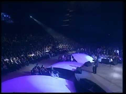 Saban Saulic - Ti me varas najbolje - (Live) - (Sava Centar 2012)