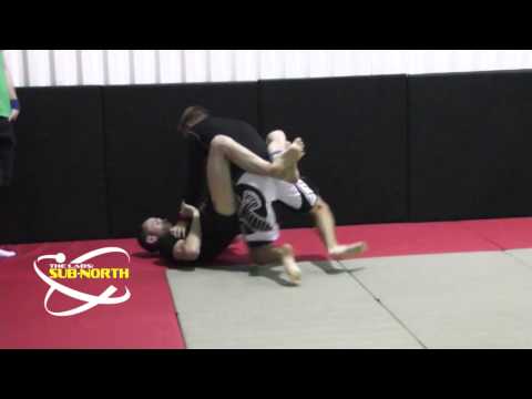 4 Novice u62kgs   Will Filippi Big Kat MMA vs  Jonny Greenwood Leo Negao AVMA   Semi Final 2