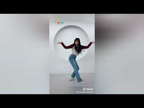 DIFFERENT REACTIONS TO CHAEYON'S DEBUT MV