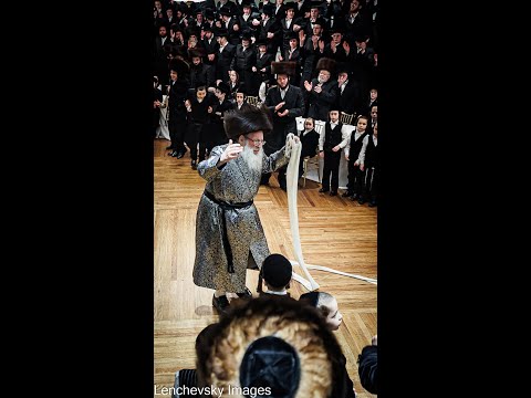 Spinka Rebbe Mitzvah Dance #shorts