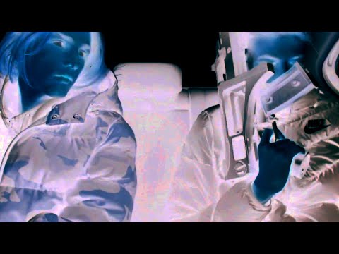 klika triesdva - kuvam krek (ali se ubrza svaki put kad nfl mateja prodje rukom kroz kosu)