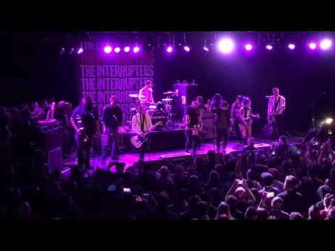 The Interrupters live at The Glass House - Family with Tim Armstrong
