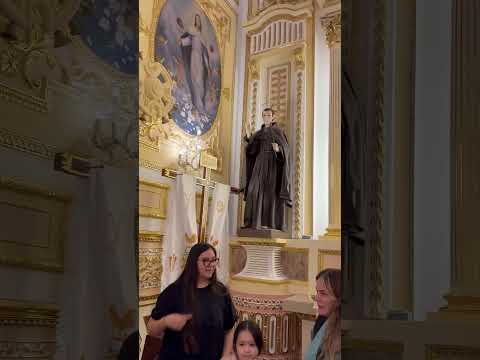 Interiores De la Iglesia de la Virgen de los Remedios en Cholula, Puebla