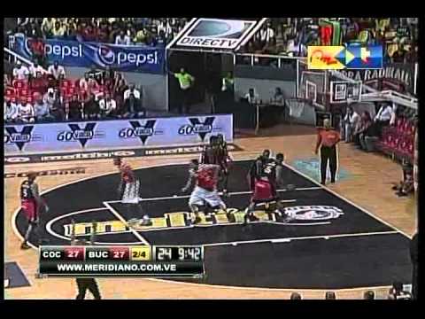 Cocodrilos 102-85 Bucaneros 11 05 2015