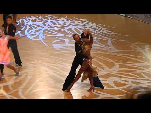 Pavel Pasechnik - Marta Arndt, Cambrils 2013, WDSF GrandSlam latin, semifinal - rumba