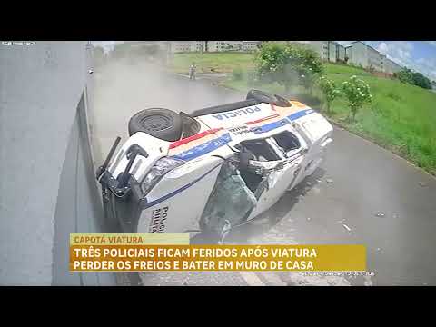 Três policiais ficam feridos após viatura perder os freios e capotar em Minas Gerais