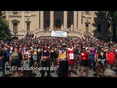 "El violador eres tú", el mensaje feminista de Chile que se extiende por el mundo | AFP