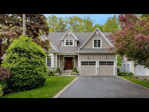 58 Holyrood Ave, Oakville