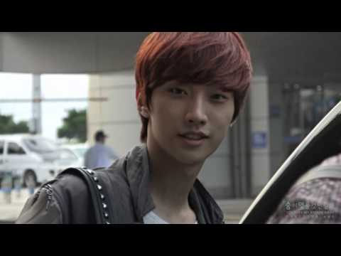 120922 Incheon Airport Jinyoung
