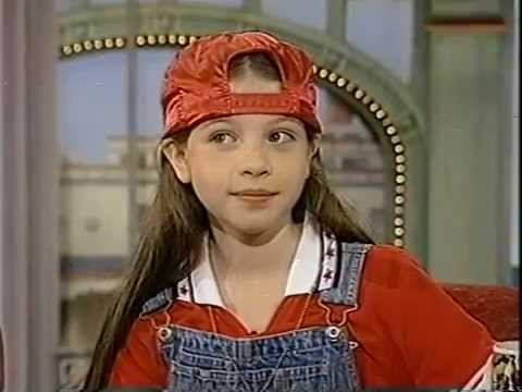 download lagu mp3 mp4 Michelle Trachtenberg Rosie O Donnell, download lagu Michelle Trachtenberg Rosie O Donnell gratis, unduh video klip Michelle Trachtenberg Rosie O Donnell