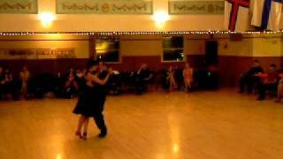 Dominic Bridge and Jenna Rohrbacher in Portland, Oregon - Fumando Espero