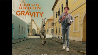 Kadr z teledysku Gravity tekst piosenki Linus Bruhn