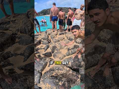 He witnessed the disappearing trick #cliffjumping #summer #gopro #hawaii