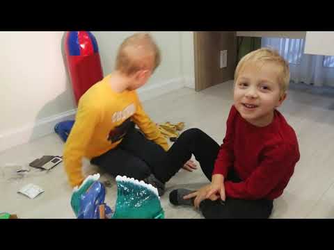 ХОТ ВИЛС/HOT WHEELS Побег от акулы/ (серия 1 распаковка и сборка) #хотвилс #побеготакулы