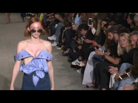 Stella Mccartney - Collection Spring/Summer 2017 in Paris (with interviews)