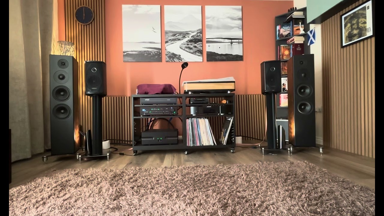 Bryston BR-20, 4B3,  Falcon Acoustics R.A.M. Studio 30