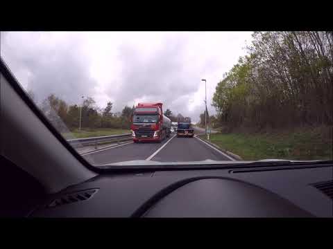 Prometna nezgoda tovornih vozil na G1-7   7.11.2018