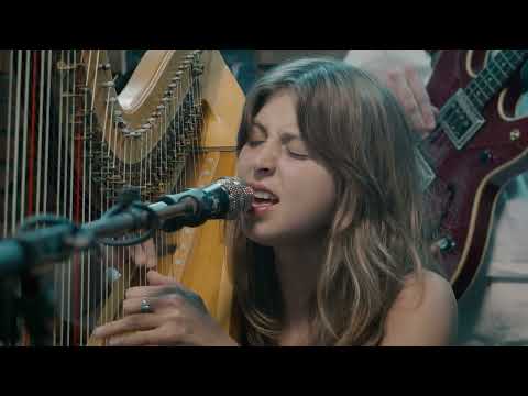 Mikaela Davis - Cinderella - Pumphouse Sessions @Pickathon 2023