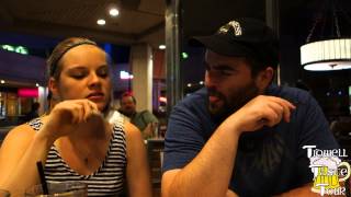 T.G.I. Friday's - Traditional Buffalo & Sriracha Buffalo Boneless Wings