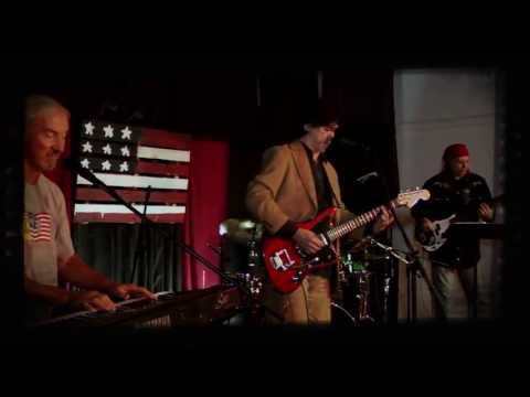 "EP" The Extended Play Sessions with Tommy Malone