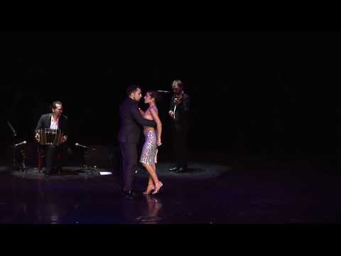 Solo Tango orquesta, Jonathan Saavedra & Clarisa Aragon "Arrabalera"