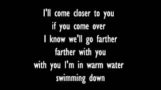BANKS - Warm Water Lyrics