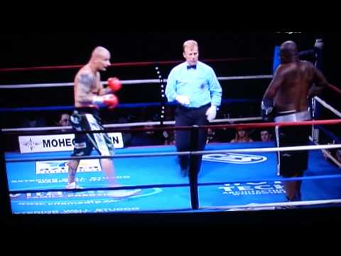 HD WALKA ARTUR SZPILKA / SZPILA VS DAVID SAULSBERRY 05.11.2011 HIGHLIGHTS HD