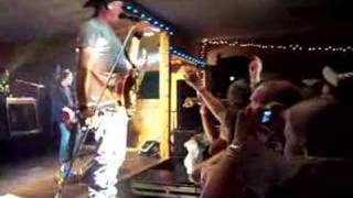 Kevin Fowler - Drinkin My Baby Goodbye