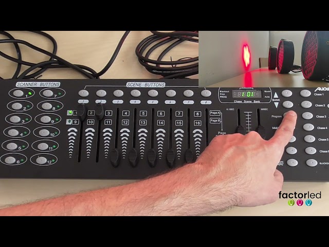 Vídeo relacionado con Controlador Dmx Inalambrico 192 Canales Dmx512 Controlador Batería Recargable Incorporada para Iluminación de Escenario, Controlador de Luces Discoteca Mesa Dmx Luces Consola Dmx Controller Wireless