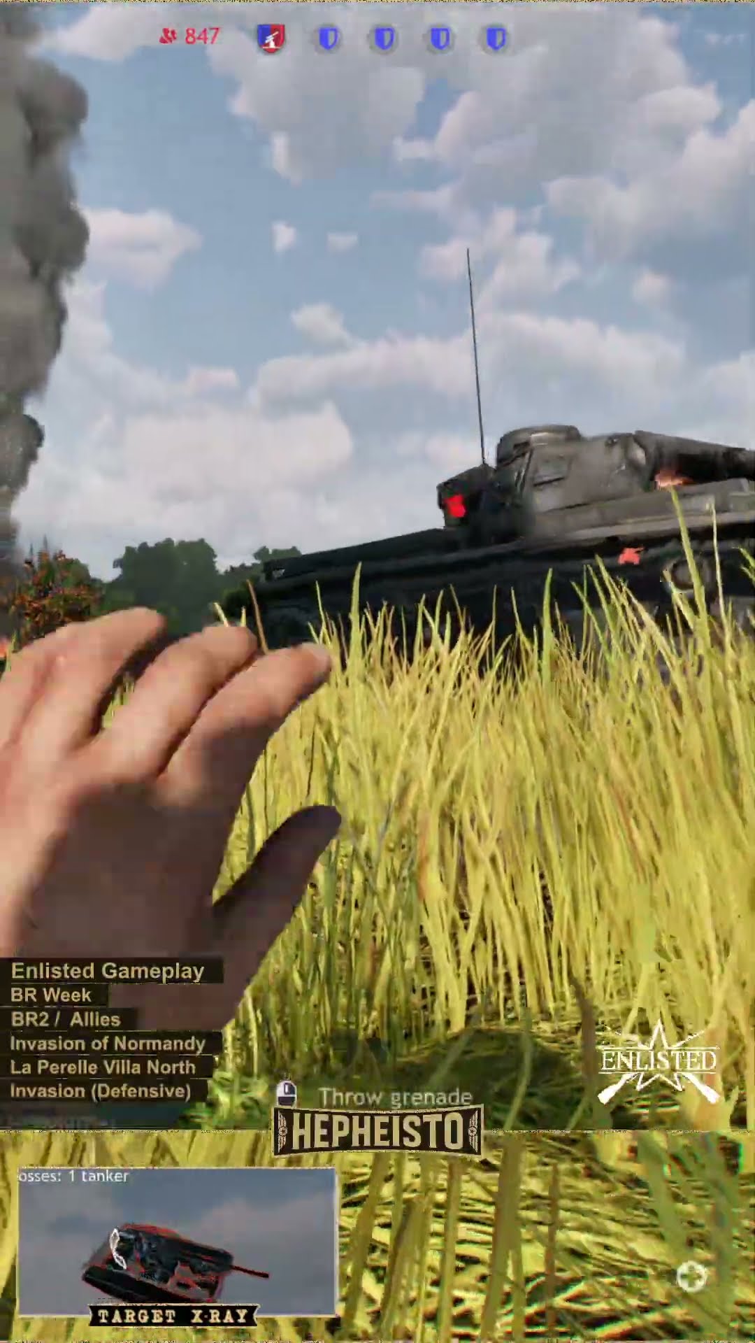 Assaulter eliminates Panzer III J1 with TNT Charge