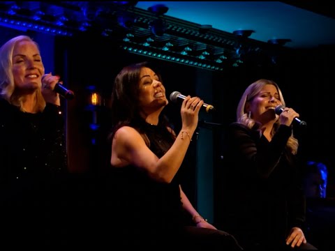 3 Former Elphies perform "Somewhere Over The Rainbow"