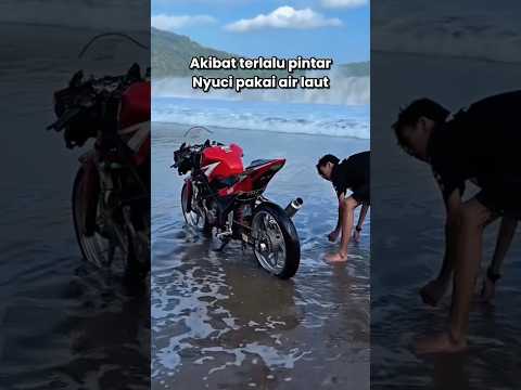 Air laut dipakai nyuci #automobile #motoran #mamiresing #youtubeshorts
